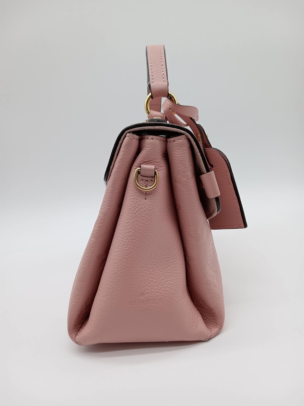Lv George - Picture 3 of 10